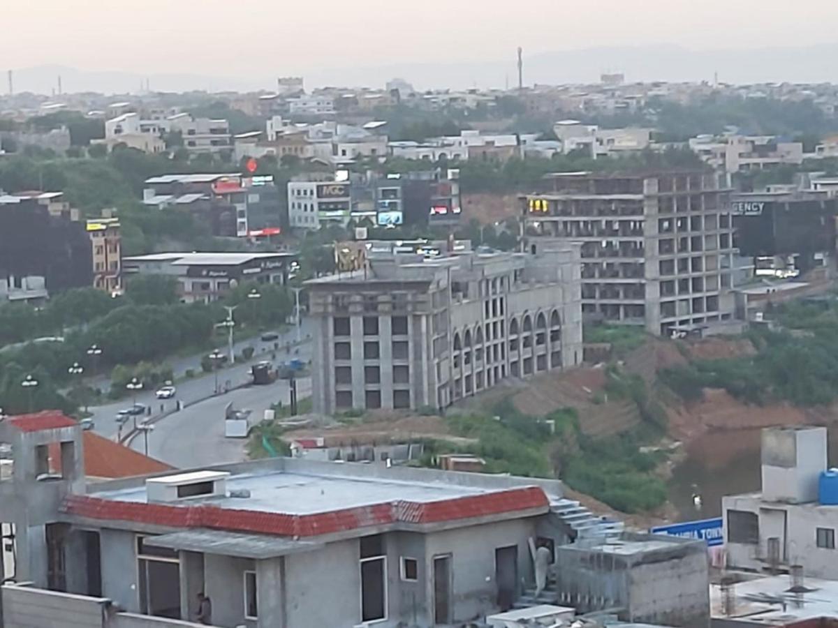 The River View Apartment Rawalpindi Exterior foto